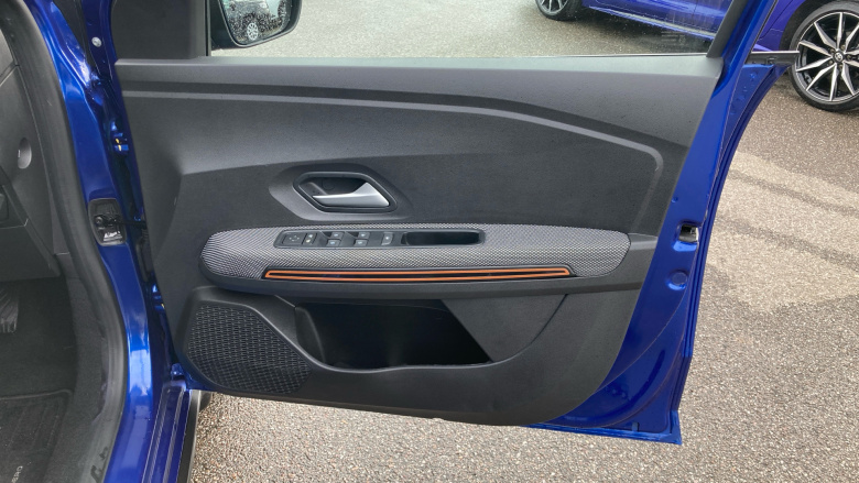 Dacia Sandero Stepway 1.0 TCe Journey 5dr Petrol Hatchback